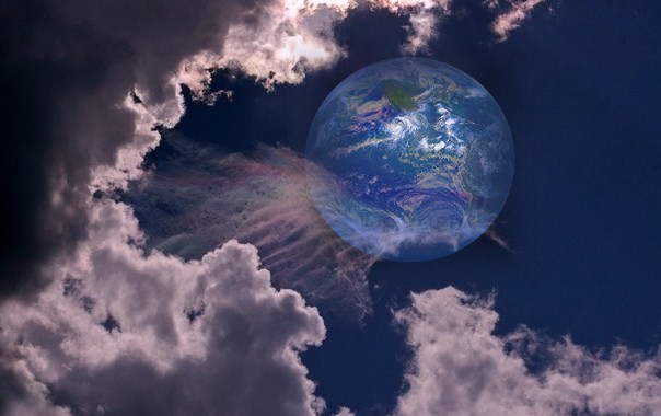 Daarvoor in de plaats komt de "toekomende eeuw" en de nieuwe schepping.